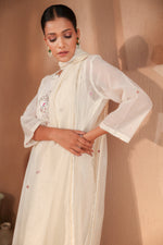 Ruh Off White Kurta Pant Set