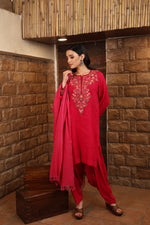 Rani-Pink Pure Linen Short-Kurta Salwar Set With Multicoloured Thread Embroidery