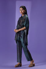 Shadow Drape Short Kaftan set