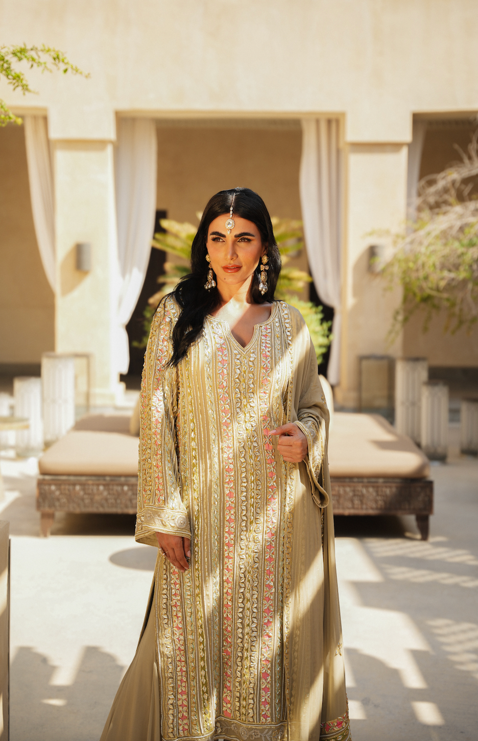 GREY GOTA SHARARA PARISAA (GREY-PEACH DUPATTA)