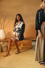 Beige/Navy Long Shirtwith Big Leaf Applique Embroidery