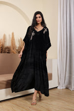 Mor Black Velvet Kaftan