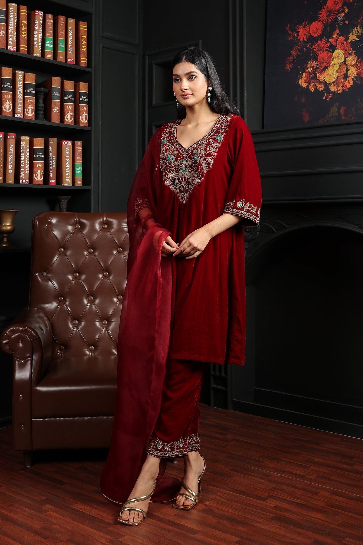 Zeba Velvet Kurta Set