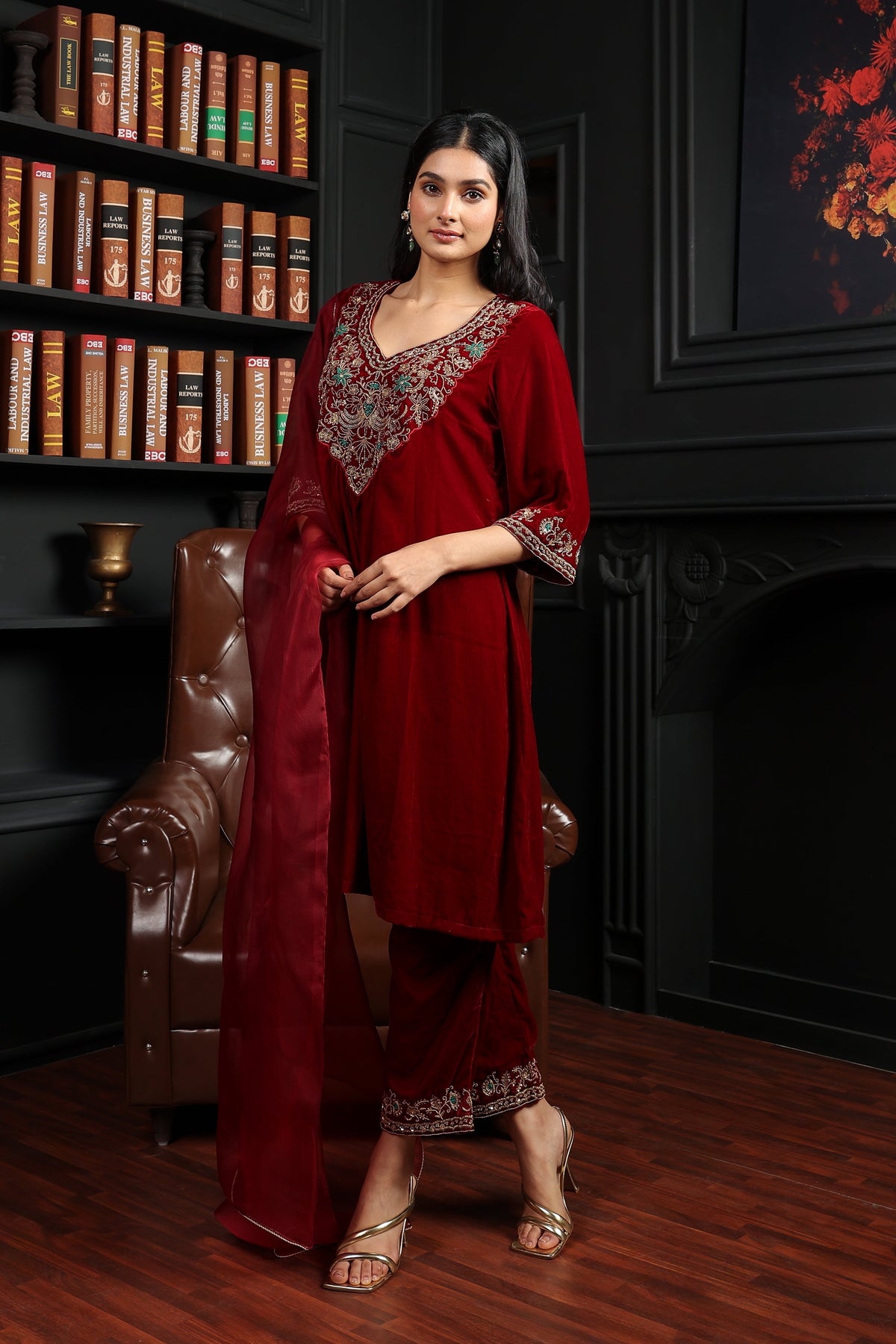 Zeba Velvet Kurta Set