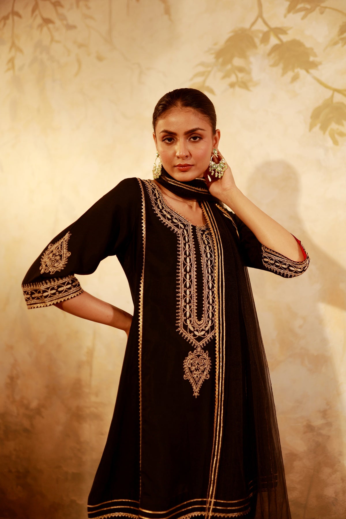 Ruh Black Dori Kurta Set
