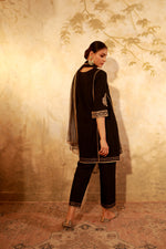 Ruh Black Dori Kurta Set