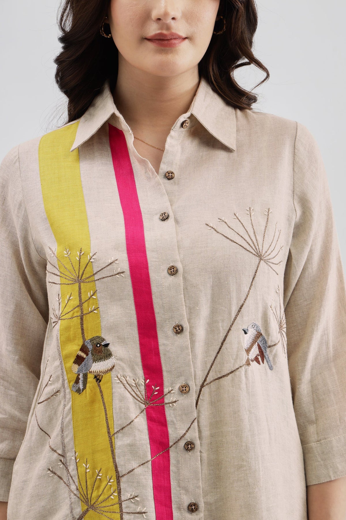 Beige Bird Embroidery Shirt