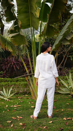 WHITE RINGLE EMB SHIRT