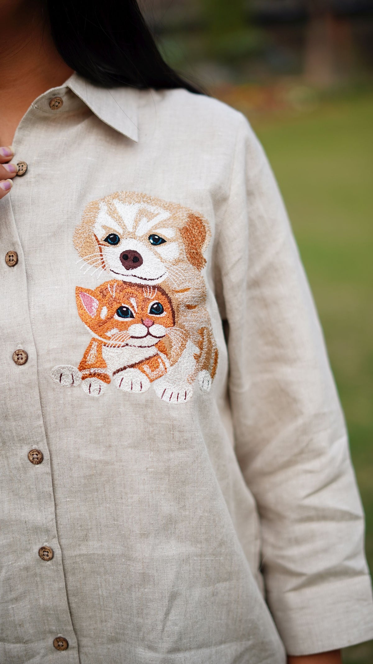 BEIGE DOG/CAT EMB SHIRT