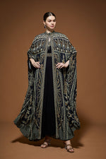 Black Kaftan