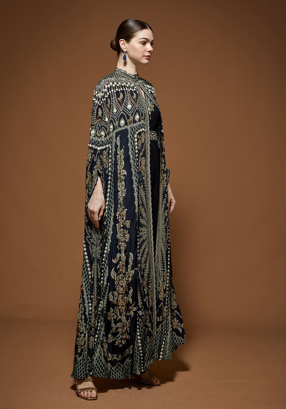 Black Kaftan
