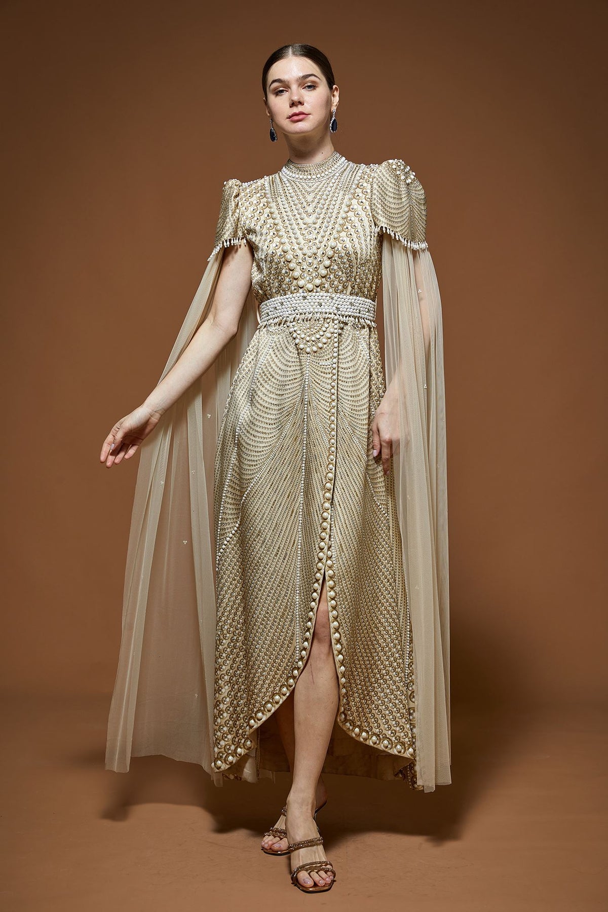 Ivory Kaftan