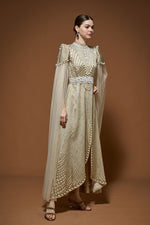 Ivory Kaftan