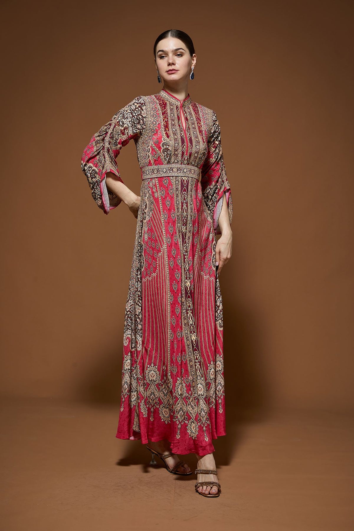 Red Kaftan