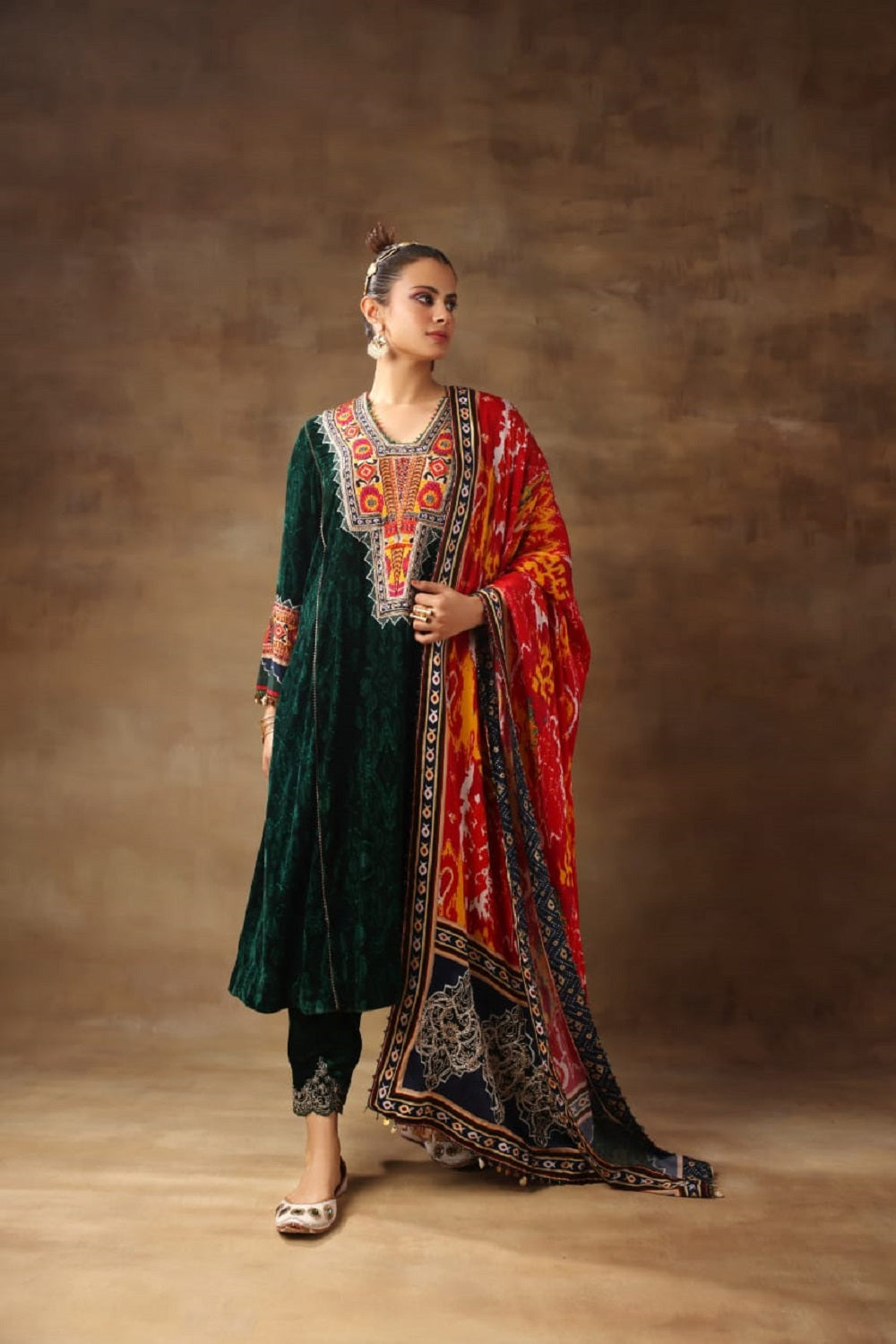 Ekat Print Green Velvet Kurta Set