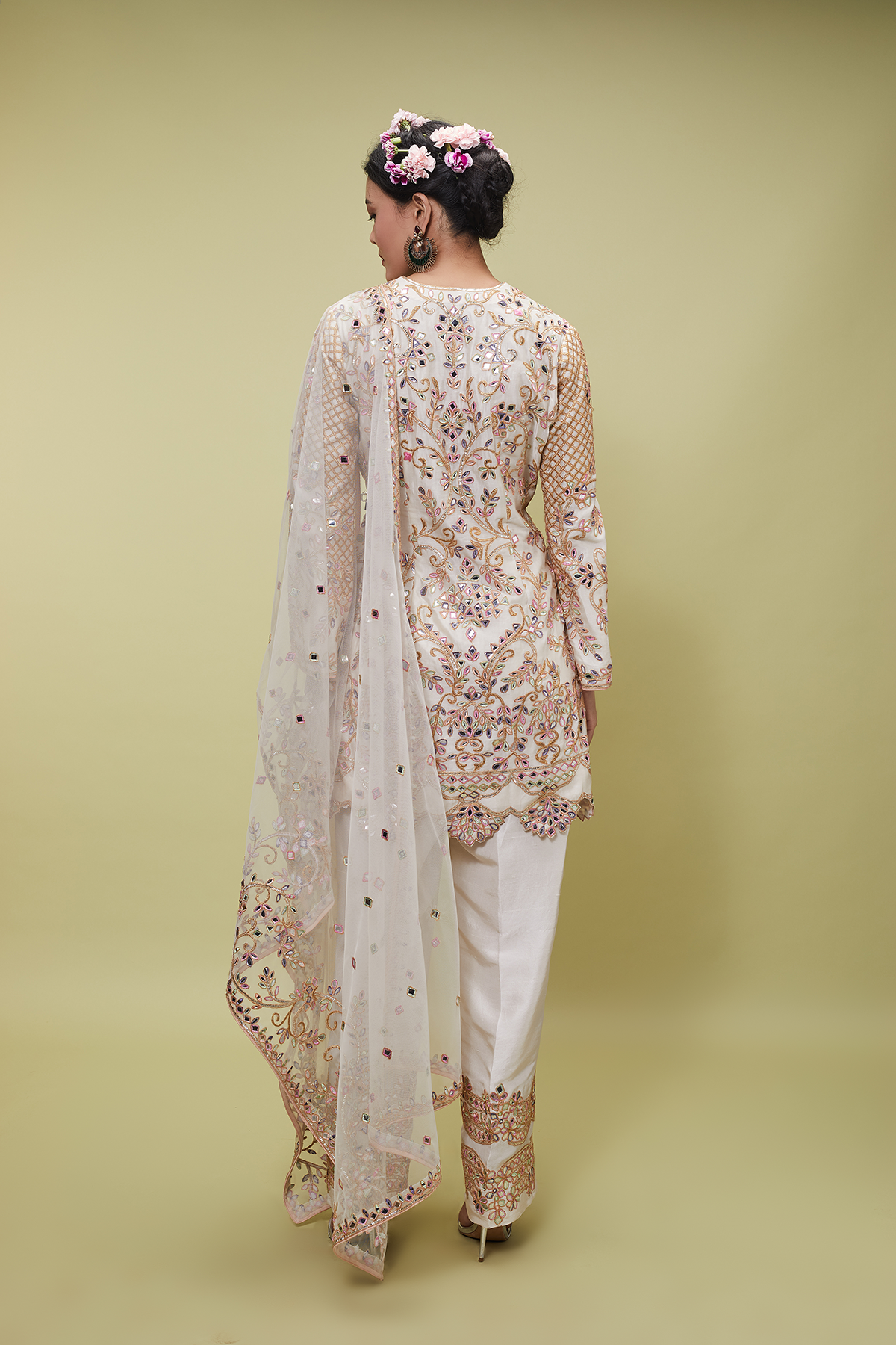 Ivory Kurta With Pants