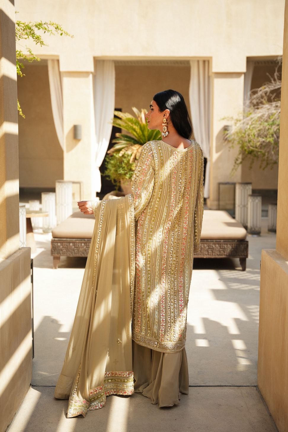 GREY GOTA SHARARA PARISAA (GREY-PEACH DUPATTA)